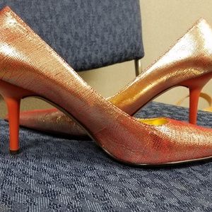 Ladies heels gently used